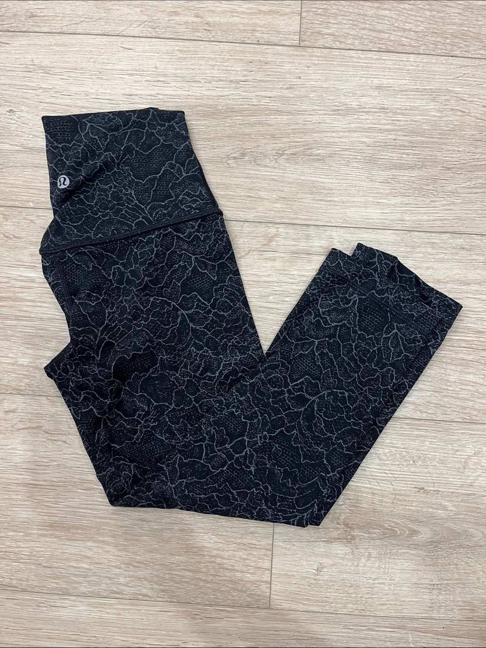 lululemon athletica Girls' Black Lace-Print Leggings